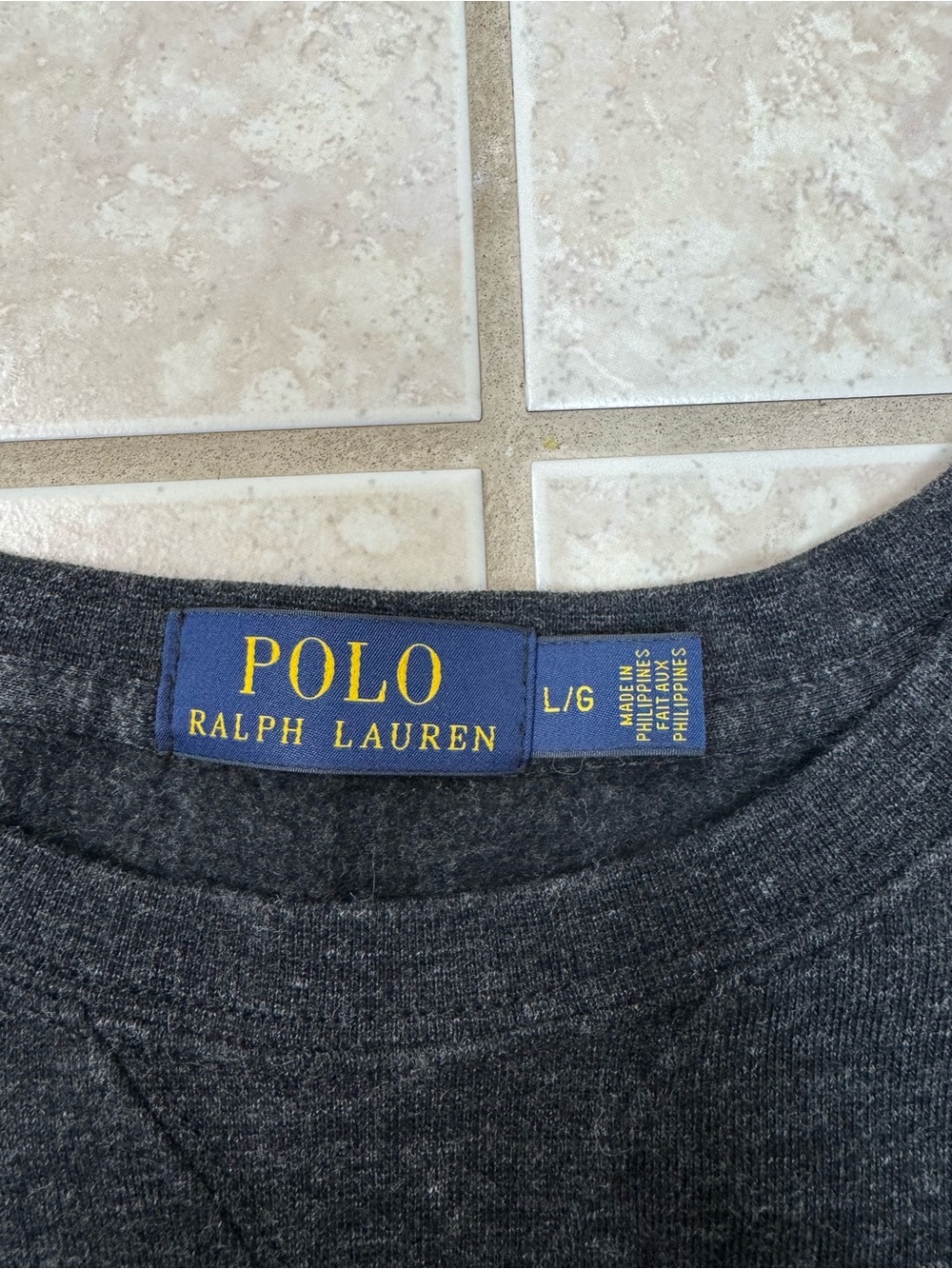 Ralph Lauren Men's Heather Gray Crewneck Sweater - Picture 4 of 6